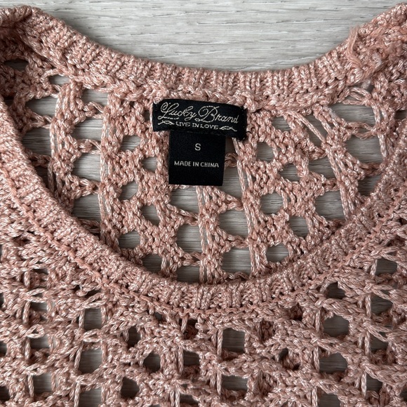 Lucky Brand Crochet Openwork Pink Knit Sweater Top | EUC Size S - Picture 4 of 6